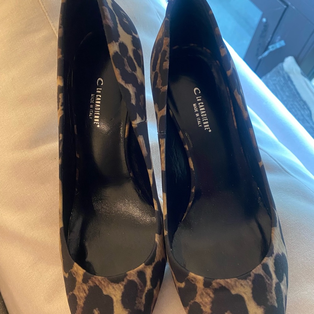 La CANADIENNE Leopard Print Heels